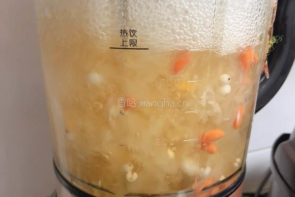 红薯山药薏仁银耳羹的做法图解4