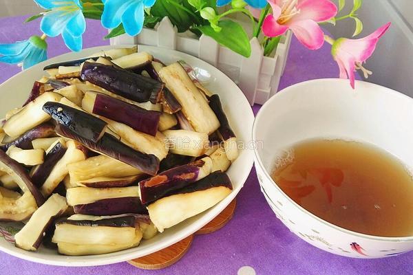 茄子炒豆角的做法图解8