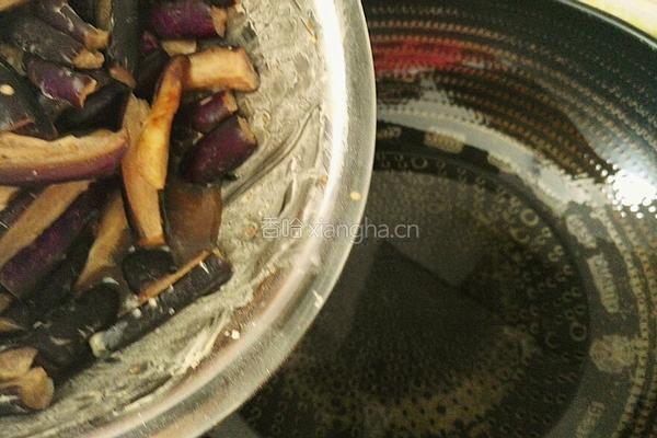 茄子炒豆角的做法图解11