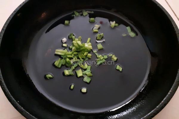 鸡蛋炸酱面的做法图解7