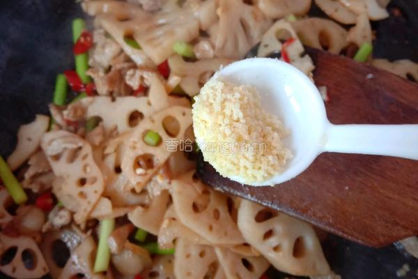 蒜苔莲藕炒肉的做法图解14
