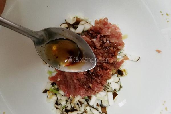 蘑菇塞肉的做法图解5