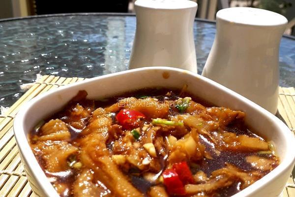 无骨酸辣凤爪的做法图解9