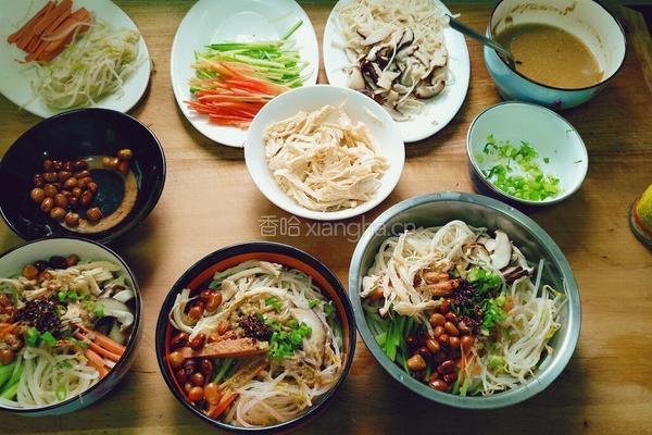 自家秘制凉拌面的做法图解10