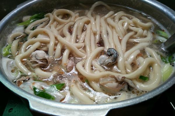 葱香海蛎肉片汤面的做法图解12