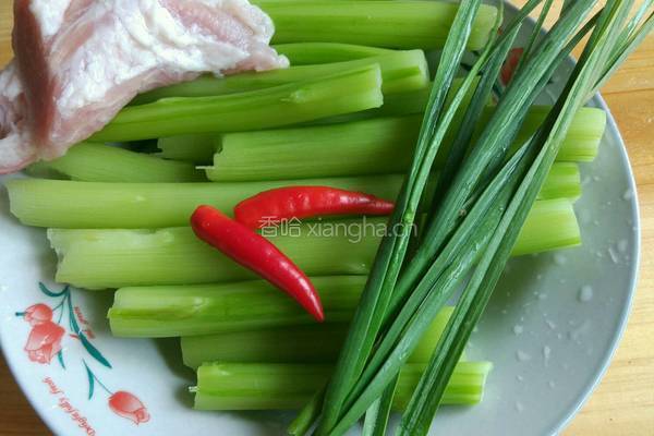 野苋菜炒肉的做法图解2