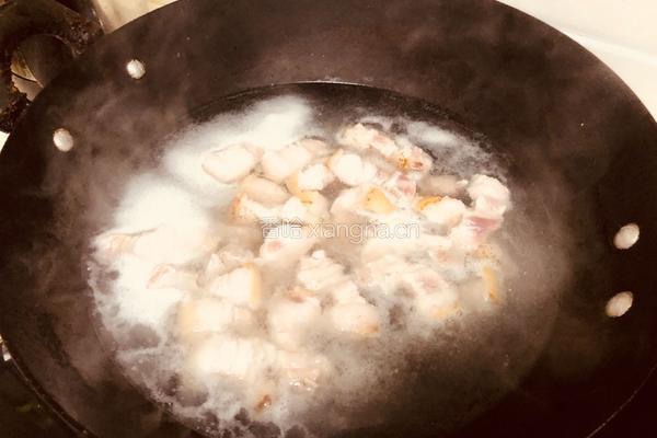 老少皆宜的红烧肉的做法图解2