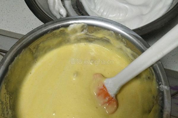 10寸戚风蛋糕的做法图解6
