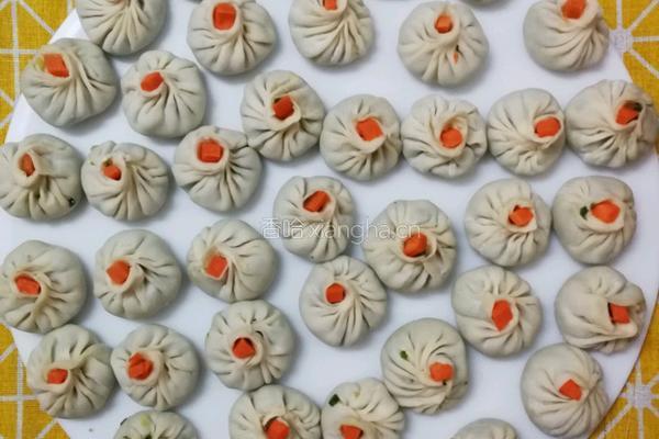 用饺子皮包小笼包的做法图解4
