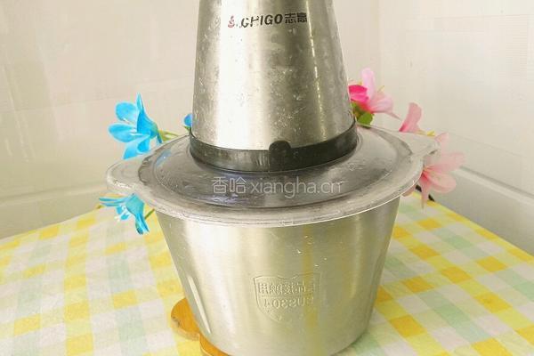 洋葱鸡蛋牛肉丸子（宝宝营养米糊）的做法图解5