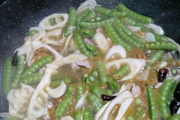 苦笋肉片汤的做法图解7