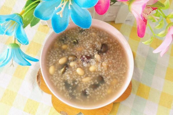 黑豆黄豆小米粥的做法图解11