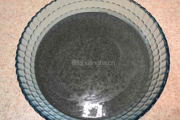 彩色汤圆（传统黑芝麻花生馅）的做法图解3