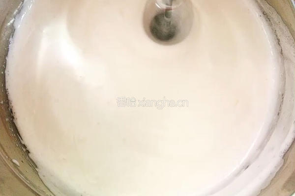 自制纸杯戚风蛋糕的做法图解5