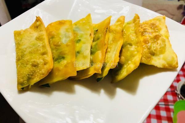 小零食自制韭菜盒子的做法图解3