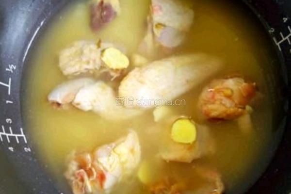 板栗香菇鸡焖饭的做法图解7
