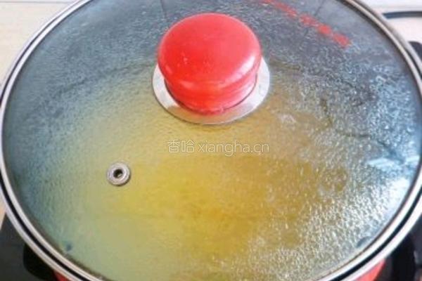 健康绿色　黄金小米粥的做法图解6