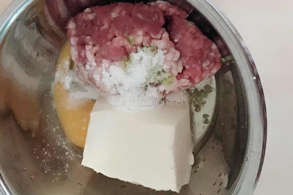 番茄豆腐丸子汤的做法图解1