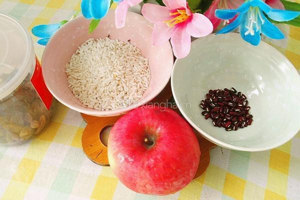 赤小豆苹果糯米粥的做法图解1