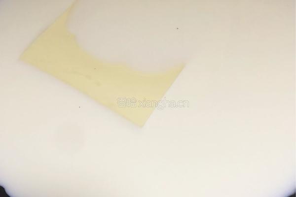芒果巧克力双色布丁的做法图解2