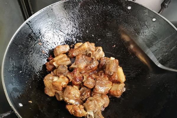糖醋排骨的做法图解5
