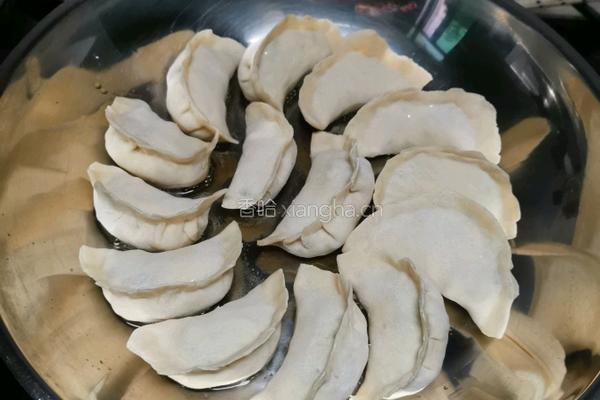 脆皮煎饺的做法图解2