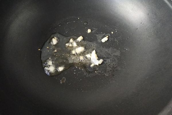白菜又名火筒菜的做法图解1