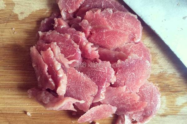 丝瓜粉丝肉片汤的做法图解3