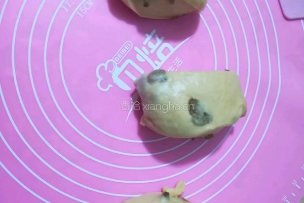 葡萄干手撕面包的做法图解7