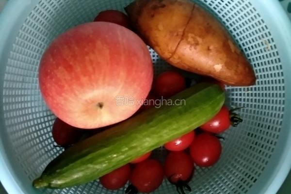 果蔬沙拉的做法图解1