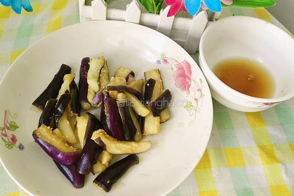 茄子炒韭菜的做法图解6