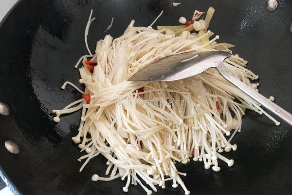 花甲金针菇粉丝的做法图解3