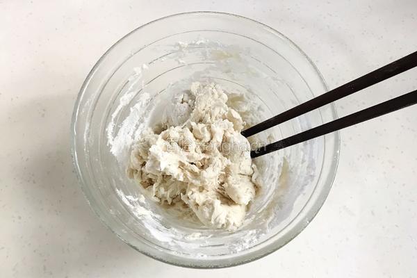 粽子表情包馒头的做法图解2