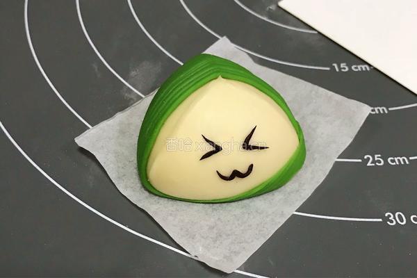 粽子表情包馒头的做法图解9