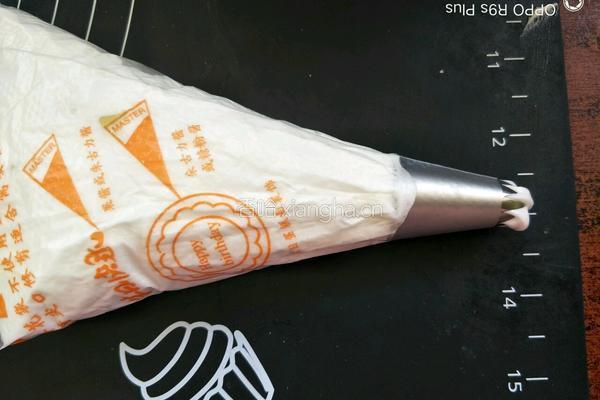 蛋白溶豆的做法图解6