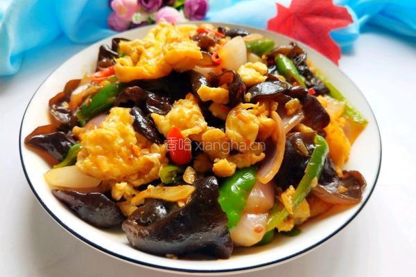 鱼香鸡蛋(内附鱼香汁的做法)的做法图解1
