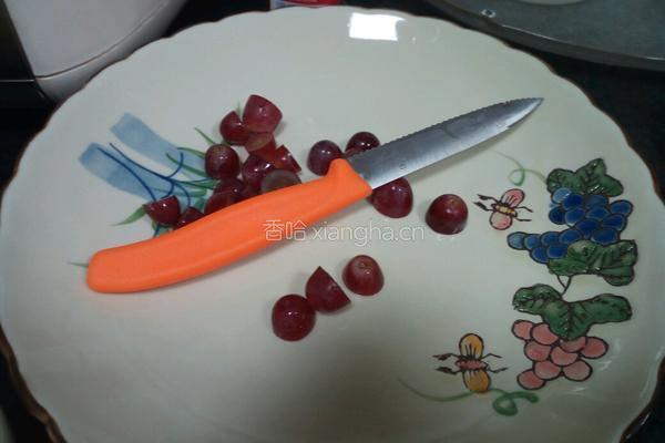 葡萄果冻慕斯杯的做法图解6