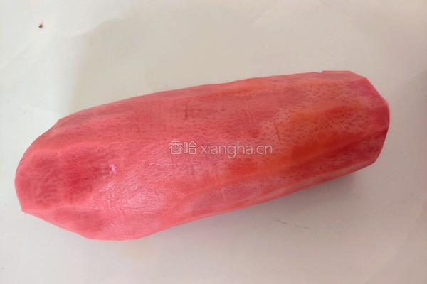 凉拌萝卜的做法图解1