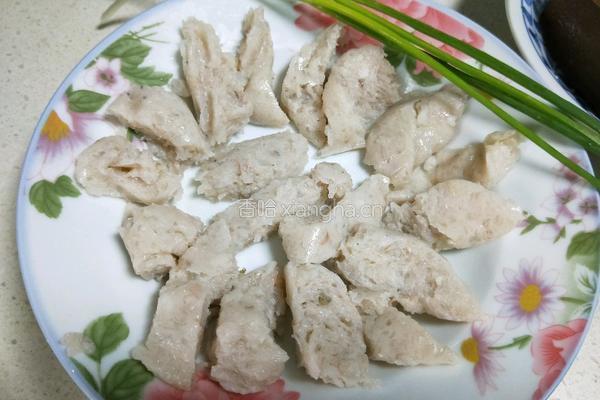 虾滑鸭血汤的做法图解1