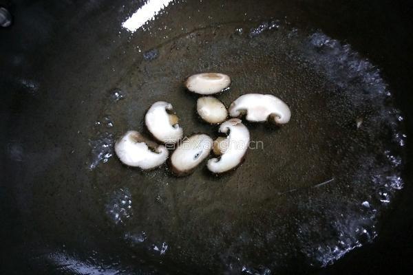 虾滑鸭血汤的做法图解6