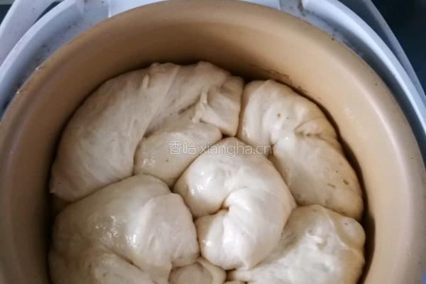 电饭锅面包的做法图解5
