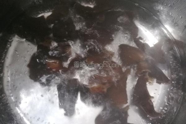虾米炒豆腐干的做法图解4