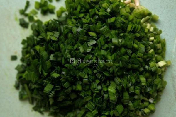 韭菜豆腐饼的做法图解3