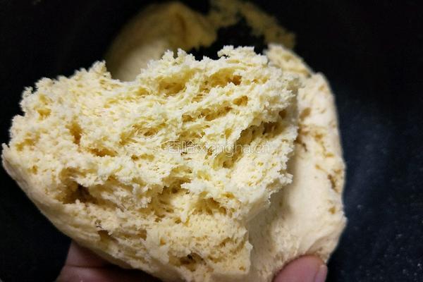 奶香玉米面贴饼子(粗粮）的做法图解7