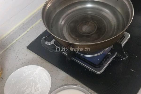 沁心凉粉的做法图解2