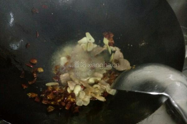 手撕包菜的做法图解3
