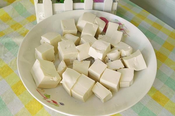 麻婆豆腐的做法图解2
