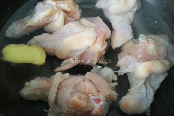 红烧土豆鸡翅根的做法图解2