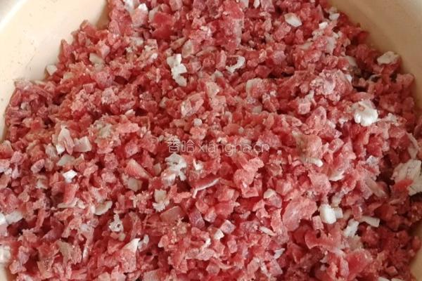 羊肉沙葱饺子的做法图解2