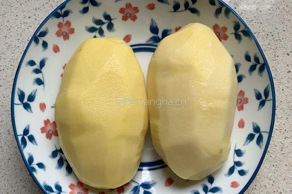 酸辣土豆丝的做法图解1